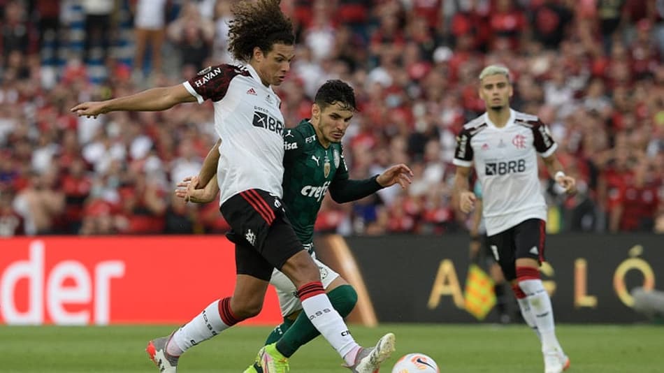 VÍDEO: Jogadores do Palmeiras xingam Arão em vestiário após vice do Flamengo: ‘Ei Arão, vai tomar…’