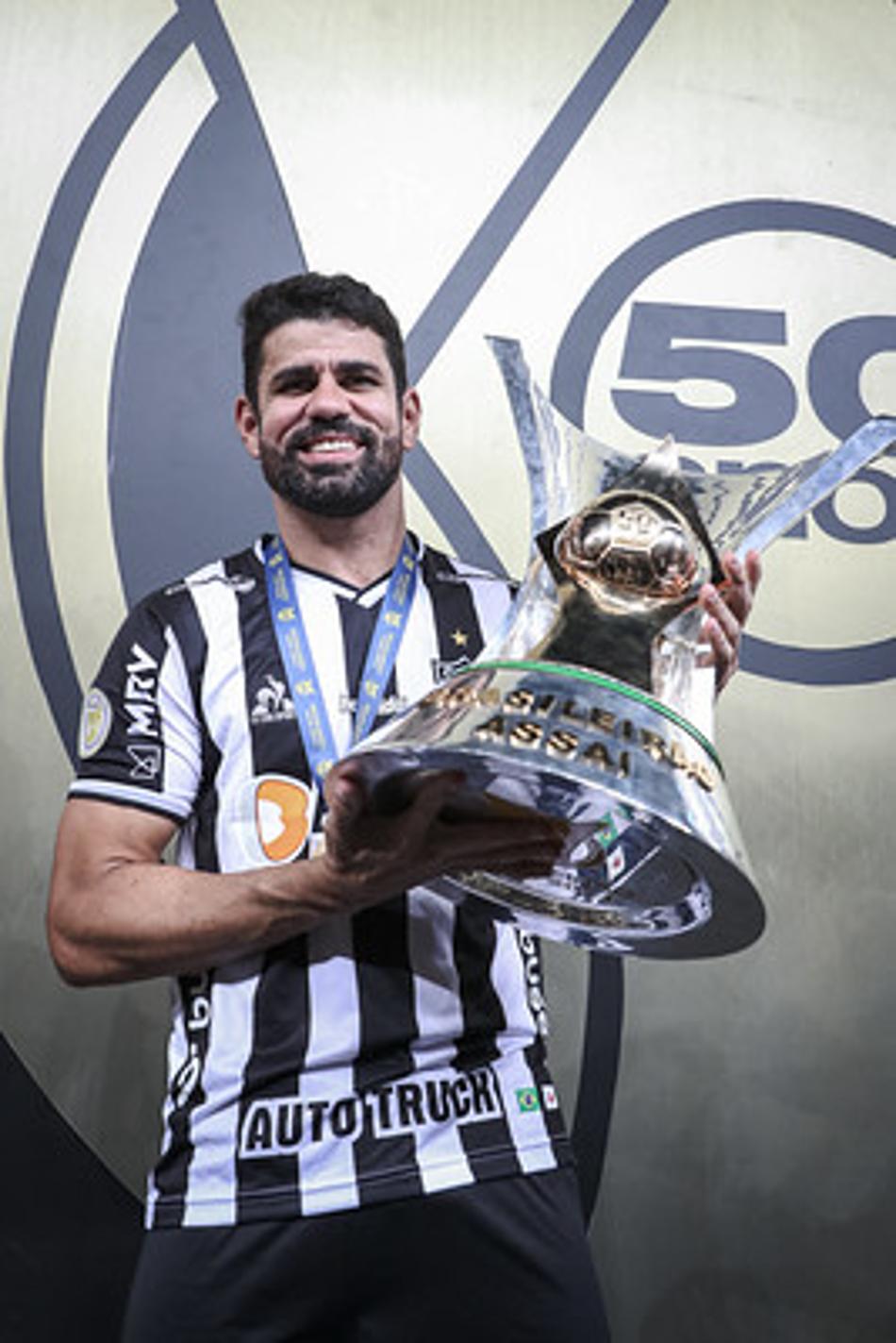 LANCE! Rápido: Diego Costa mais perto do Wolves, Chelsea de olho em técnico e mais