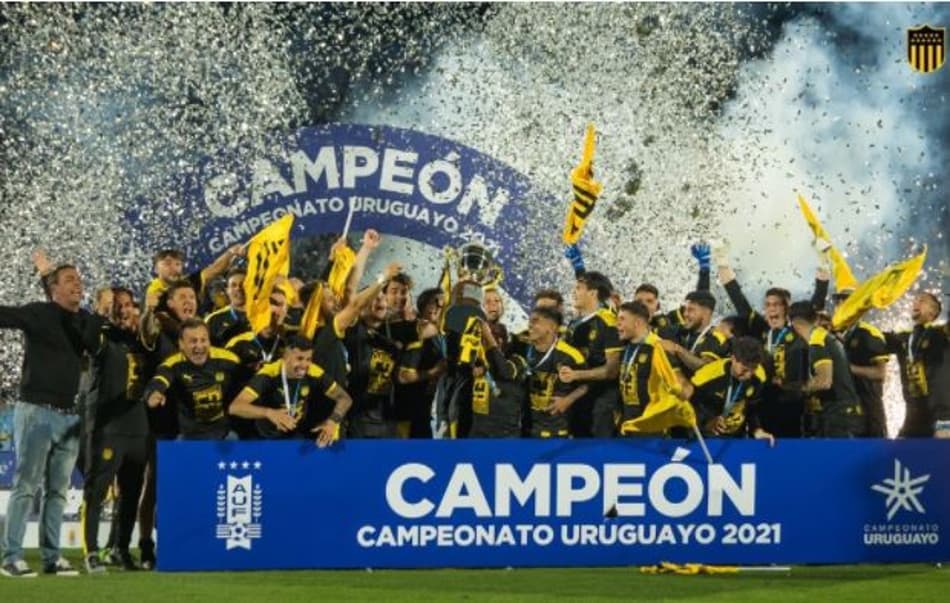 Nos pênaltis, Peñarol conquista o título do Campeonato Uruguaio