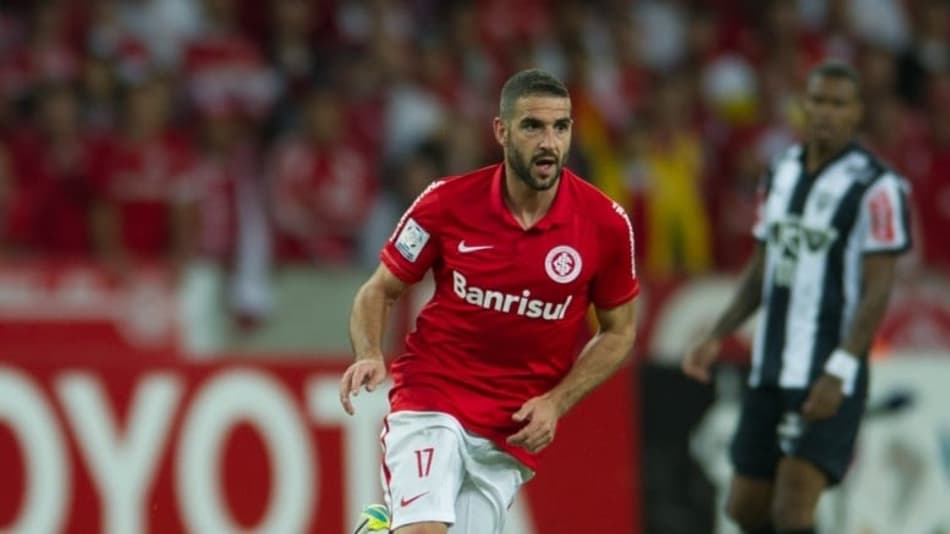 Ex-Internacional pode jogar em clube argentino; saiba mais
