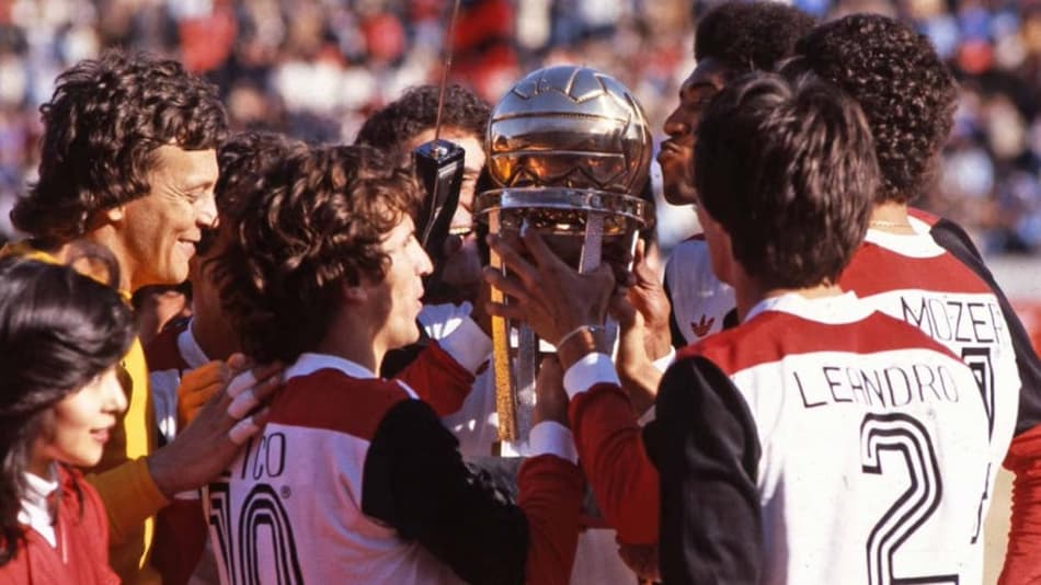 VÍDEO: veja os três gols do Flamengo sobre o Liverpool no Mundial de 1981