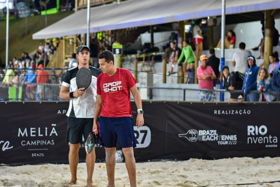 Dupla de campineiro derruba campeões mundiais no Follow the Beach em Campinas