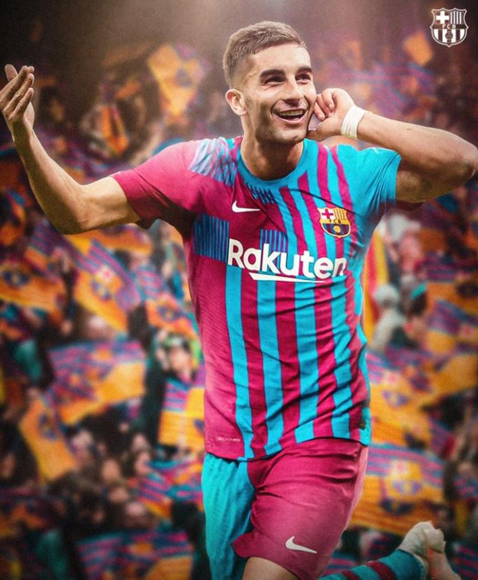 Ferran Torres é anunciado como novo reforço do Barcelona