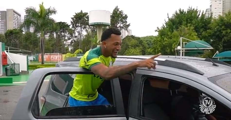 VÍDEO: Palmeiras brinca com semelhança entre o volante Jailson e Will Smith: ‘Um reforço no pedaço’