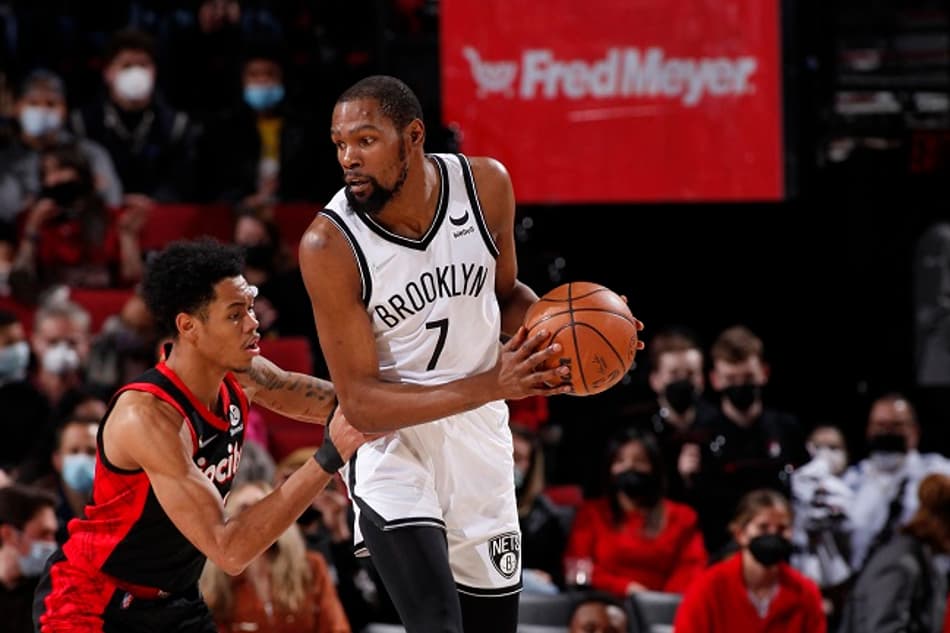 Em noite de surpresas, Blazers, desfalcado, bate Nets
