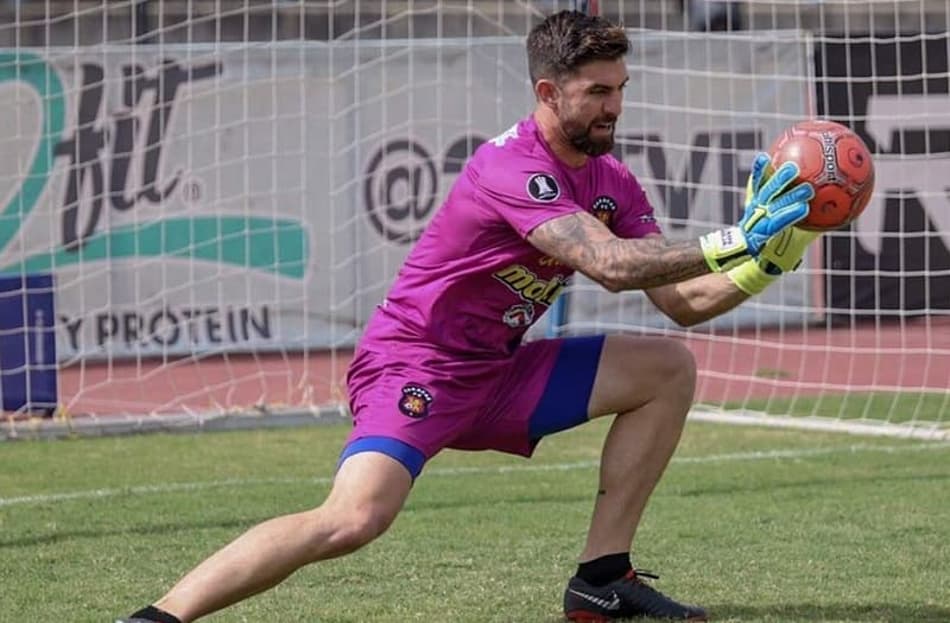 Goleiro de seleção sul-americana comenta volta a clube que o revelou