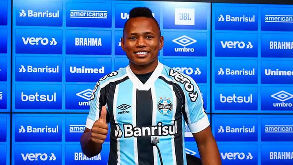 Tchau, Grêmio! Campaz acerta com time da América do Sul