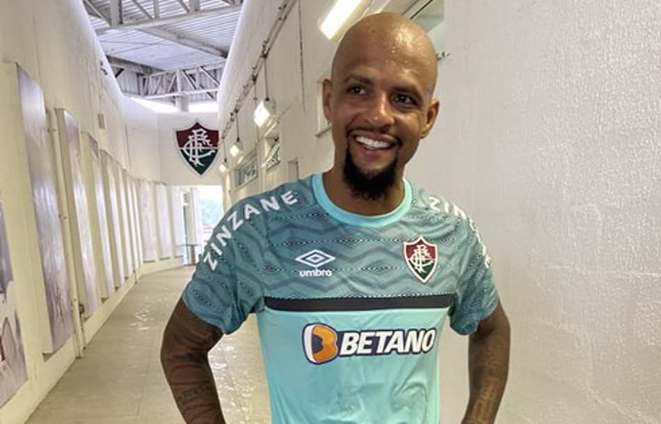 VÍDEO: Felipe Melo cita expectativa por títulos em primeiro treino no Fluminense