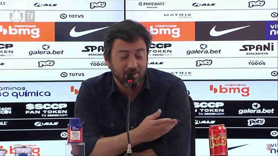 VÍDEO: Duílio confirma negociação por Ivan e comenta situação dos goleiros do Corinthians