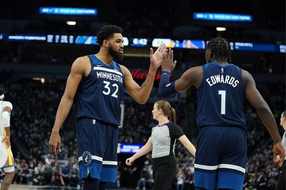 Timberwolves aproveita ausências de Curry e Green para vencer Warriors