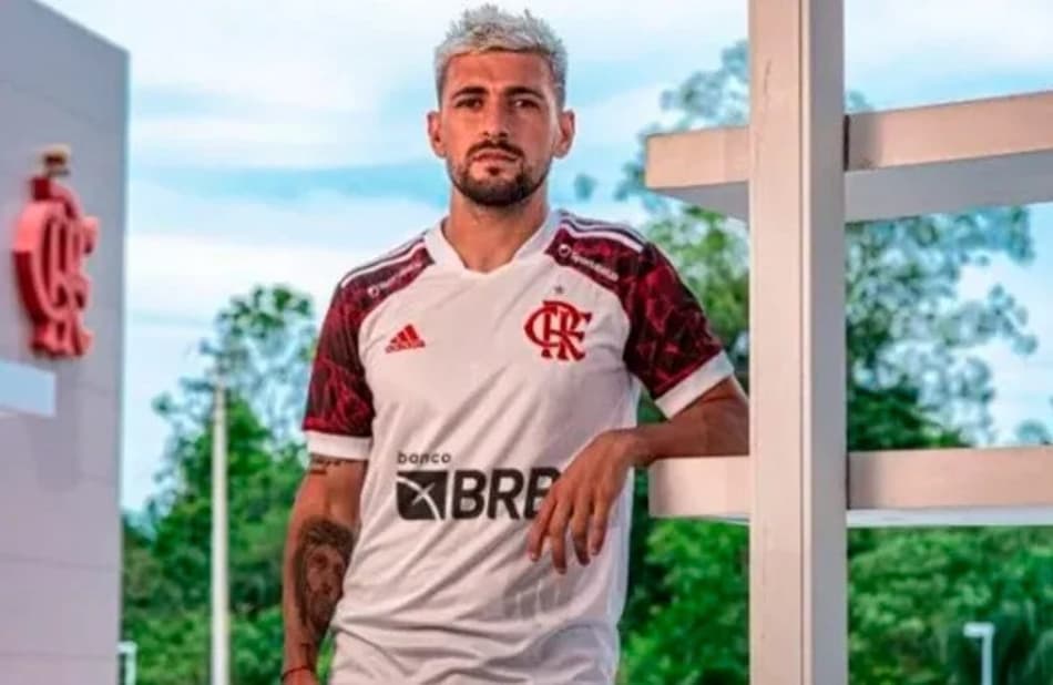 Primeira convocação do Uruguai feita por Diego Alonso é revelada