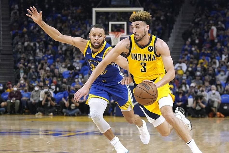 Desfalcado, Pacers supera Warriors na prorrogação