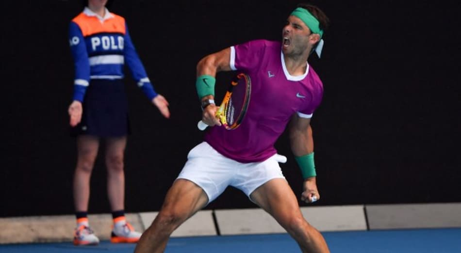 Nadal vence tie-break incrível e vai às quartas do Australian Open