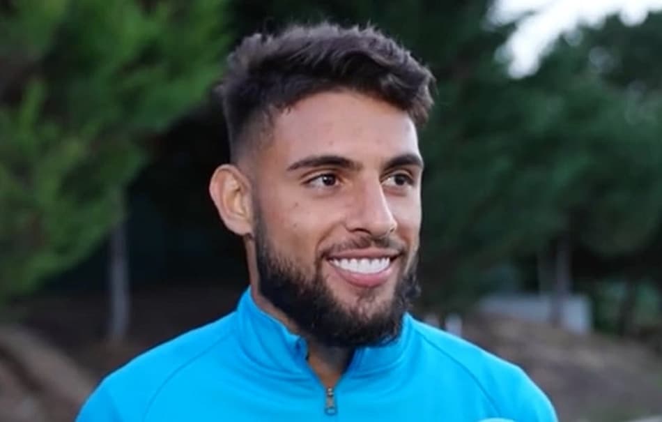 Yuri Alberto, ex-Internacional, faz divertida ‘trollagem’ com a irmã
