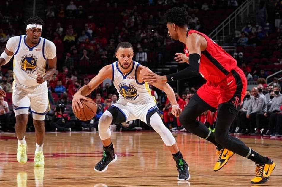 Curry manda recado a quem o acusa de arruinar o jogo