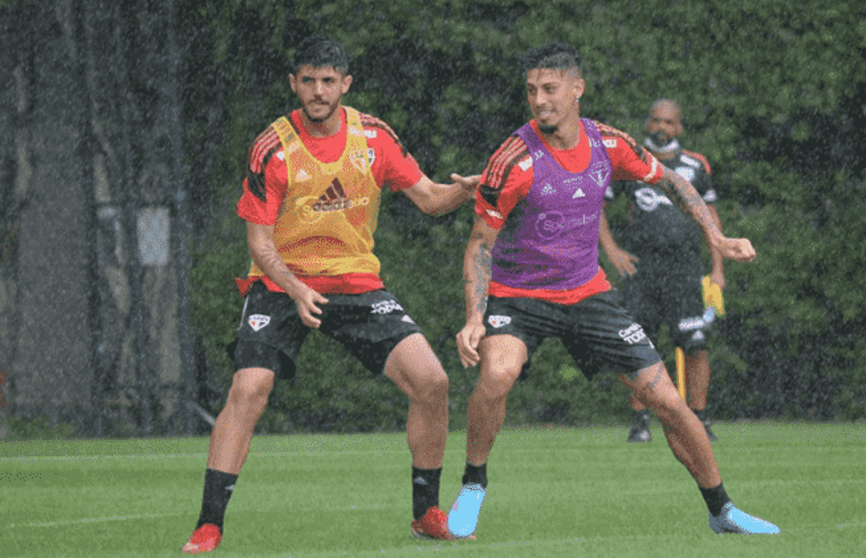 Em busca da primeira vitória no Paulista, elenco do São Paulo treina de olho no Red Bull Bragantino