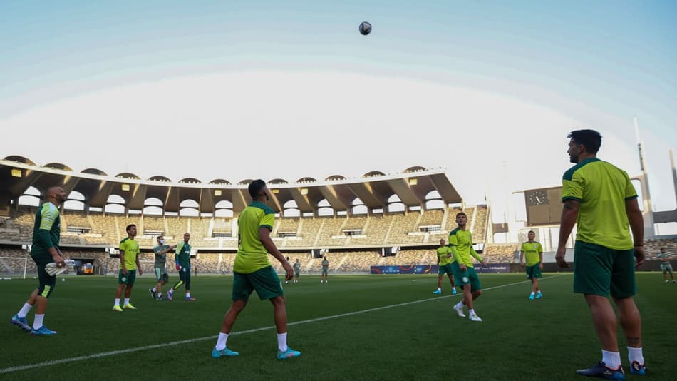 Palmeiras encerra primeiro dia em Abu Dhabi com treino