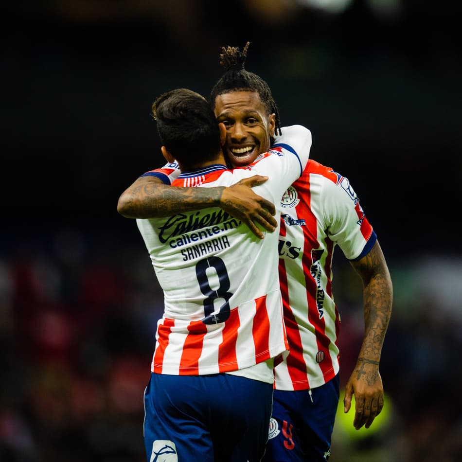 Ex-Inter e Fluminense, Abel Hernández tem atuação de gala no México; veja