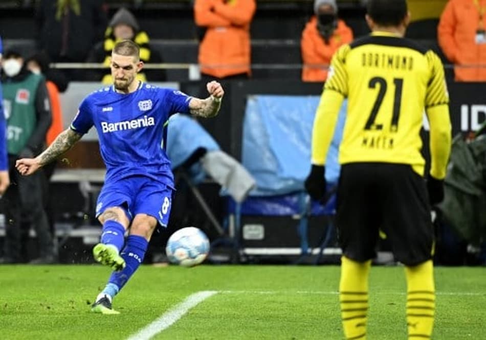 Acordaram as corujas! Assista aos gols mais bonitos da 21ª rodada da Bundesliga