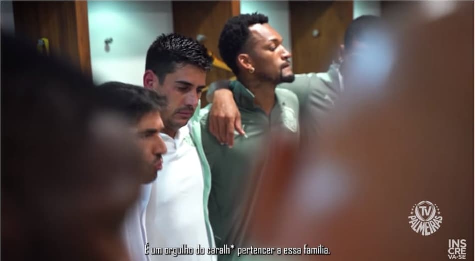 Em vídeo de bastidores do Palmeiras, Abel fala ao elenco: ‘É um orgulho do c… ser treinador de vocês’