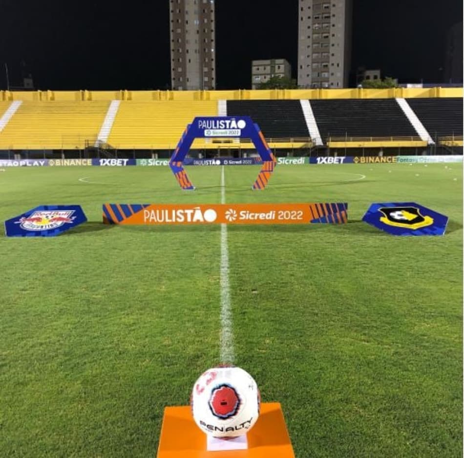 Com gol de Vitinho, São Bernardo vence o Bragantino pelo Campeonato Paulista