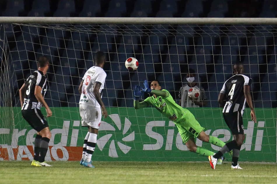 ATUAÇÕES: Gatito é destaque na vitória do Botafogo sobre o Vasco