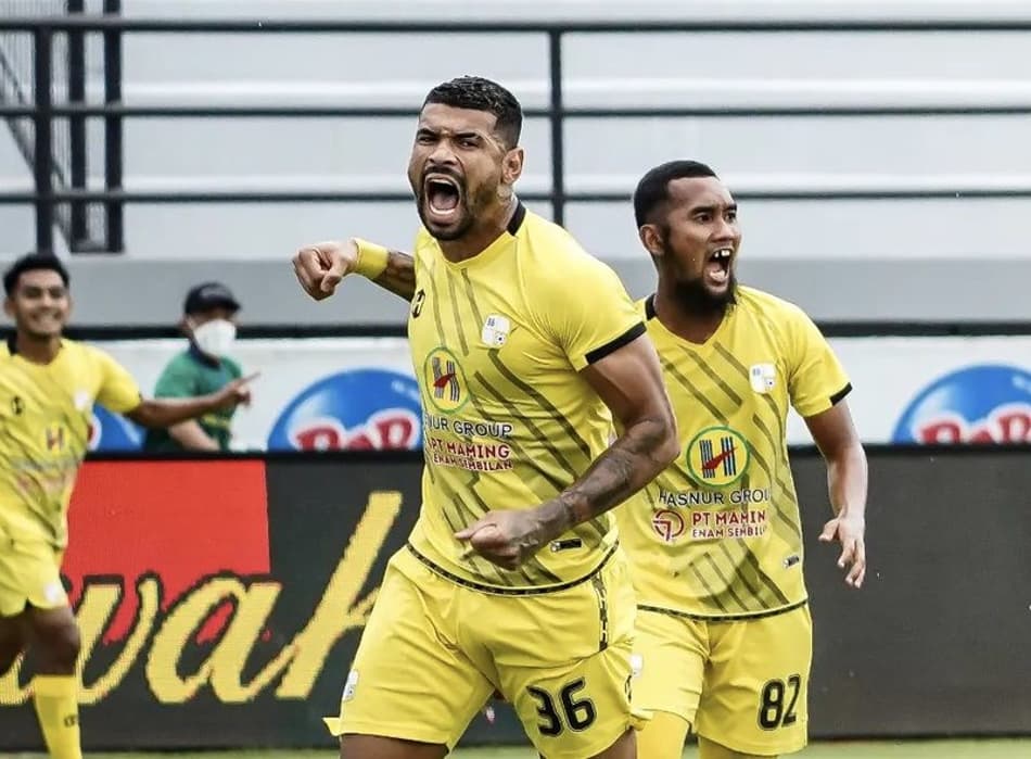 Renan Alves volta a marcar e mira afastar o Barito Putera da zona de rebaixamento da Liga da Indonésia