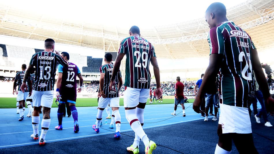 VÍDEO: com discurso de Fábio, veja os bastidores da vitória do Fluminense sobre a Portuguesa