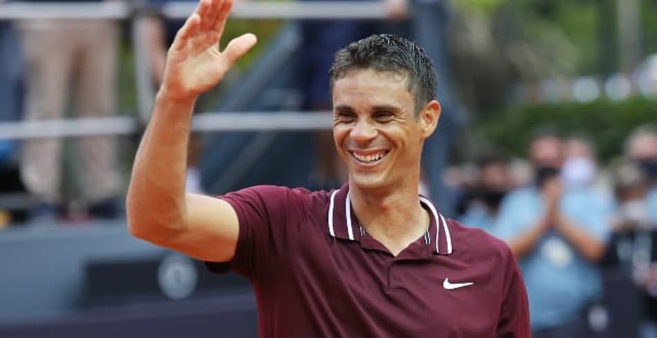 Rogerinho se aposenta após queda no Rio Open e sai com sensação de dever cumprido