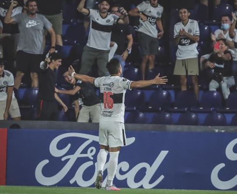 Olimpia confirma favoritismo e avança na Libertadores da América