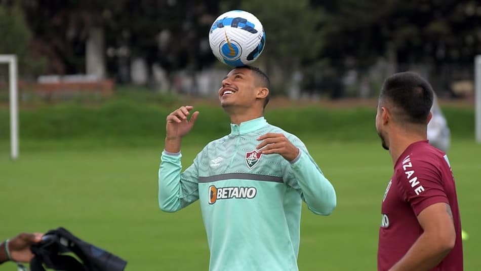 VÍDEO: André analisa adaptação do Fluminense na altitude; veja como foi o primeiro treino na Colômbia