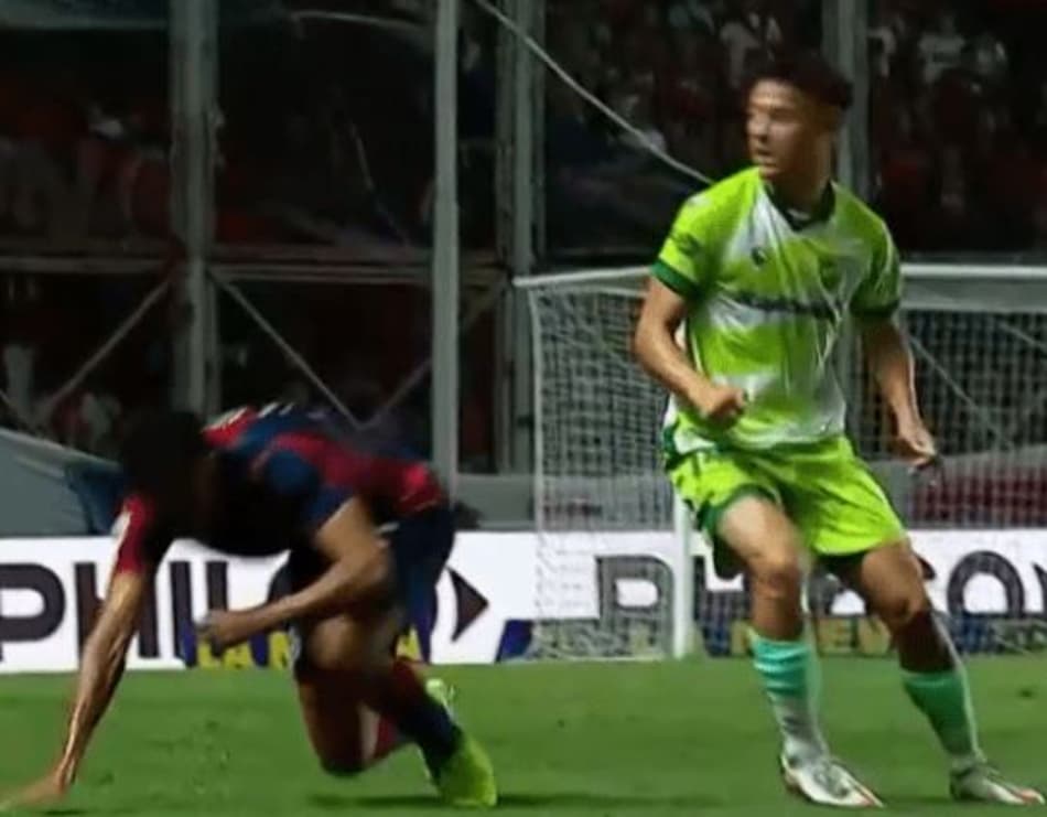 Presidente de gigante sul-americano renuncia depois de protestos