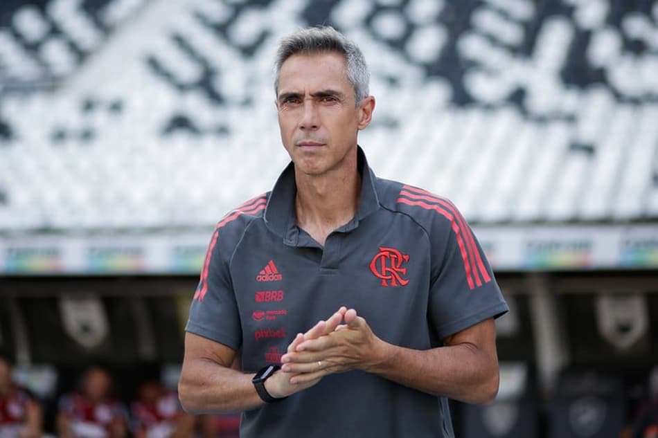 ‘Não podemos pensar no Carnaval antes de ganhar’, cobra Paulo Sousa após má atuação do Flamengo
