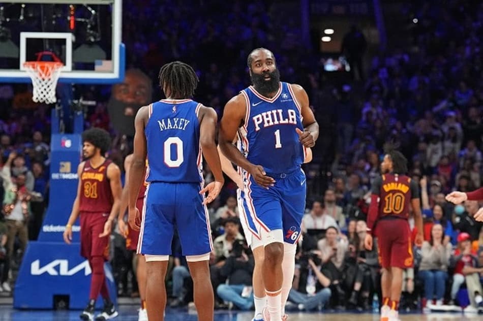 76ers vira sobre Cavaliers e atinge a quinta vitória seguida