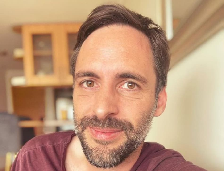 Jornalista conta como tatuagem de Maradona o salvou na Ucrânia