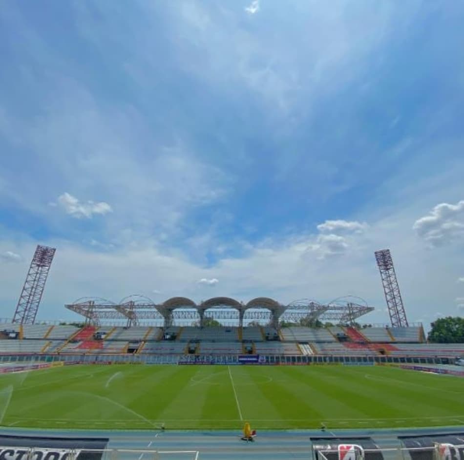 Hermanos Colmenárez vence Deportivo La Guaira em casa e garante vantagem na Sul-Americana