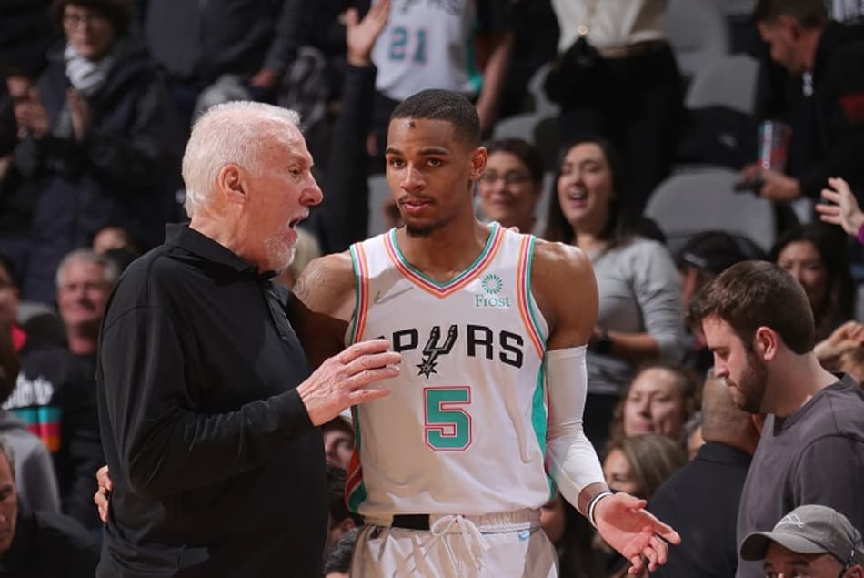 Com recorde de vitórias de Gregg Popovich, Spurs bate Jazz