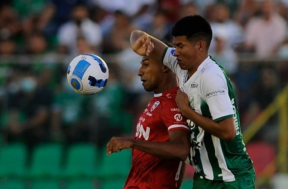 Oriente Petrolero elimina Royal Pari e avança à fase de grupos da Sul-Americana