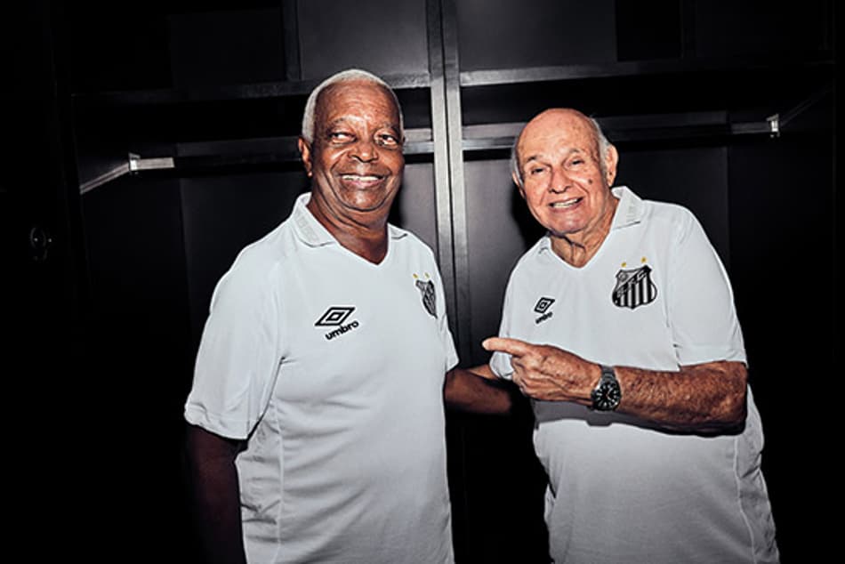 Em Portugal, Santos apresenta novos uniformes para a temporada 2022