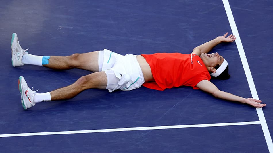 Taylor Fritz frustra Nadal, encerra invencibilidade do espanhol no ano e conquista o Masters de Indian Wells