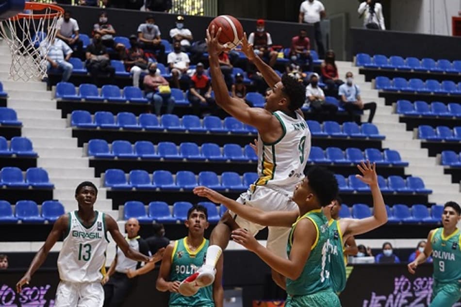 Brasil vence a Bolívia na estreia do Sul-Americano sub-18 de basquete