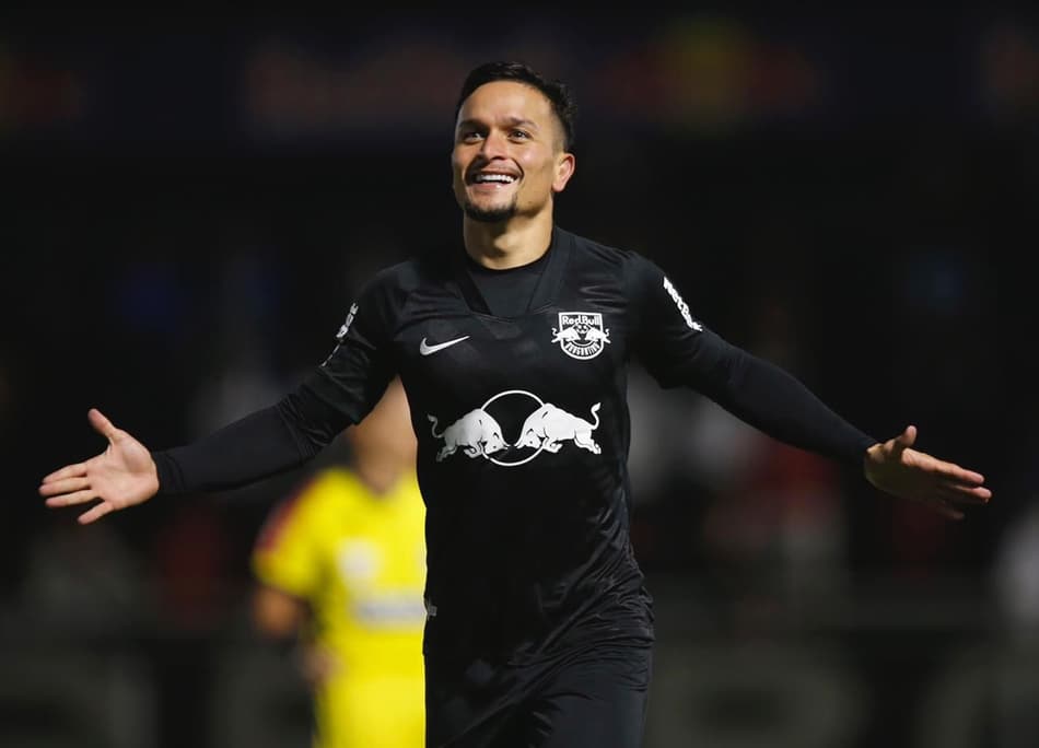 Com golaço de Artur, Bragantino vence Santo André e chega às semifinais do Paulistão
