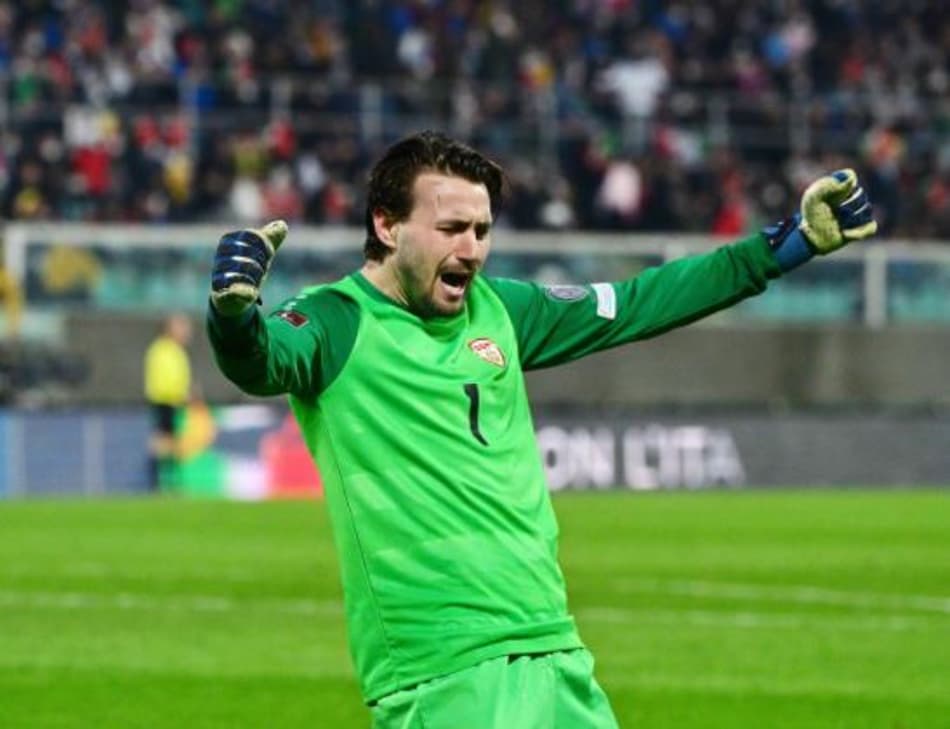 Após eliminar a Itália, goleiro da Macedônia revela paixão por time sul-americano
