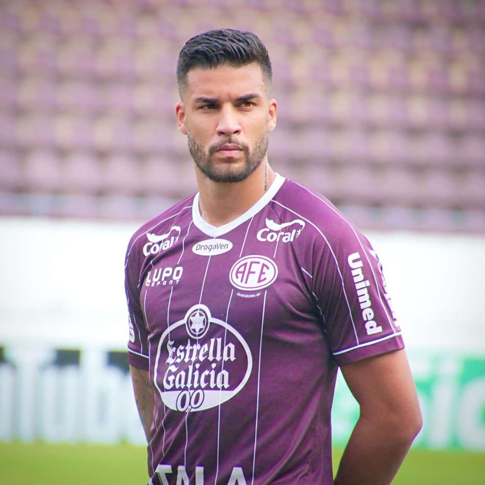 Destaque na Ferroviária, Bruno Leonardo projeta sequência para 2022