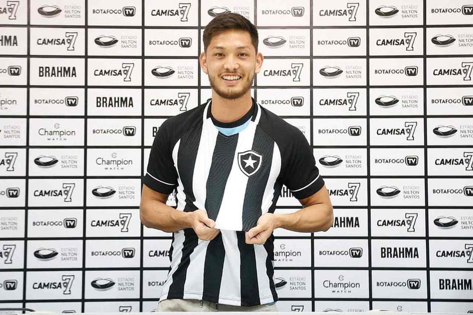 Luís Oyama tem Jefferson como modelo e cita ansiedade no Botafogo: ‘Não vejo a hora de chegar domingo’