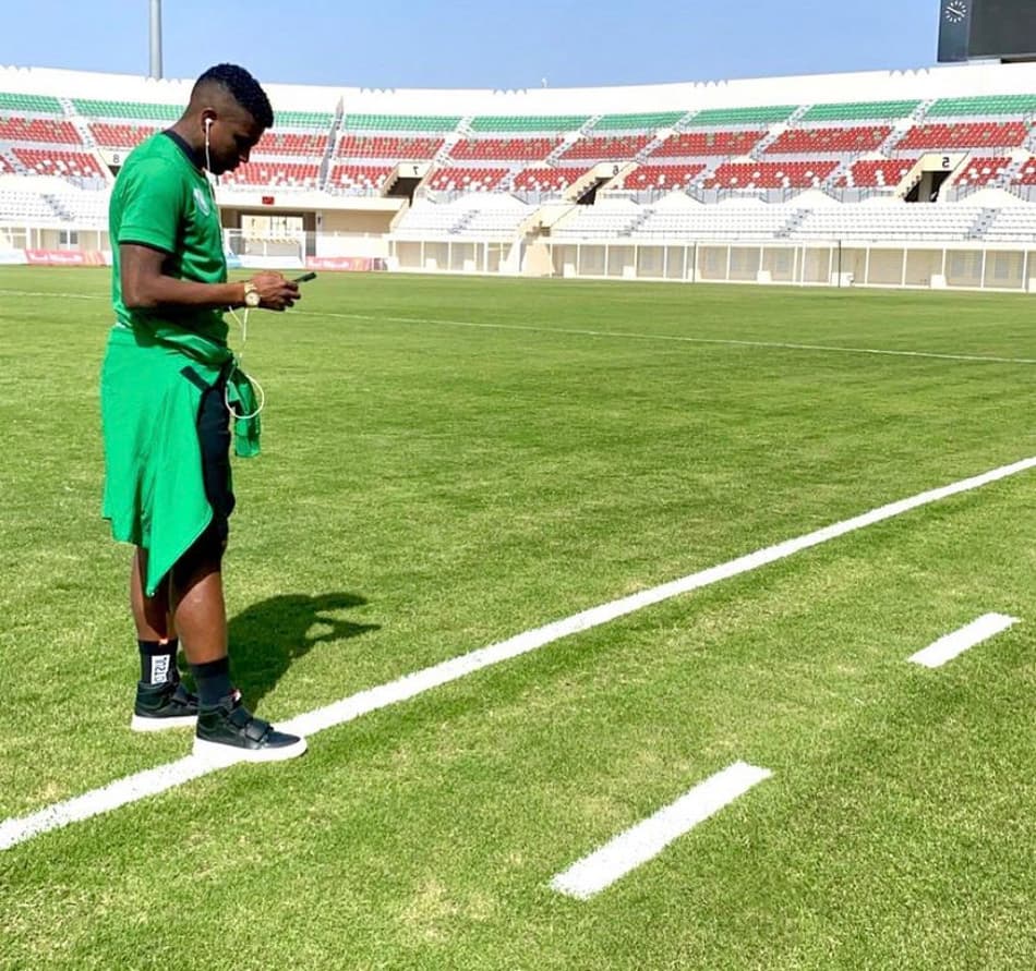 Crescendo de produção no Omã, Erick Luis quer fazer grande reta final de temporada pelo Al-Ittihad
