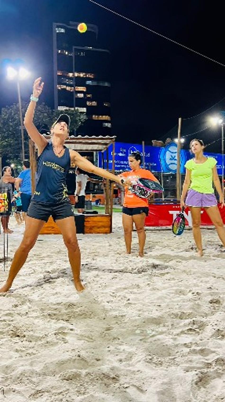 Com tetracampeã mundial e top 5, 2º Open Beach Tennis começa nesta 5ª em Recife (PE)