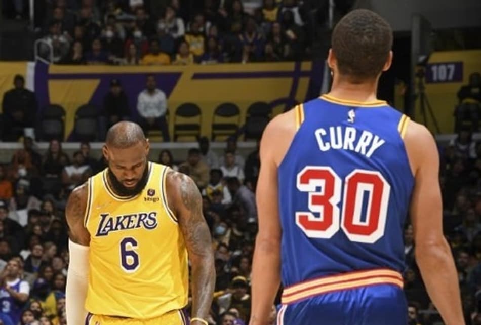 Stephen Curry não está interessado em jogar com LeBron