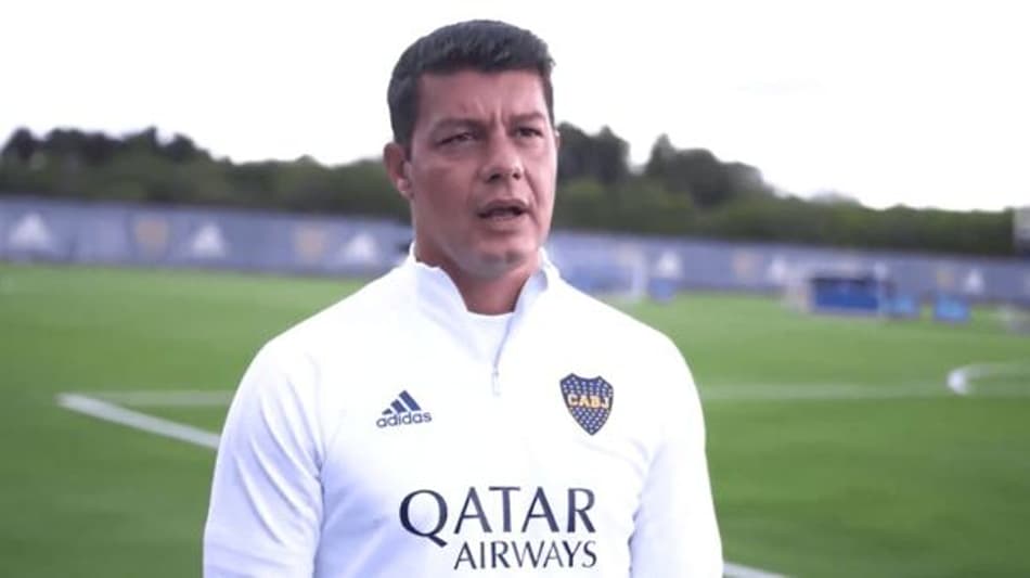 Corinthians foi o ‘culpado’ na demissão do técnico do Boca Juniors; entenda