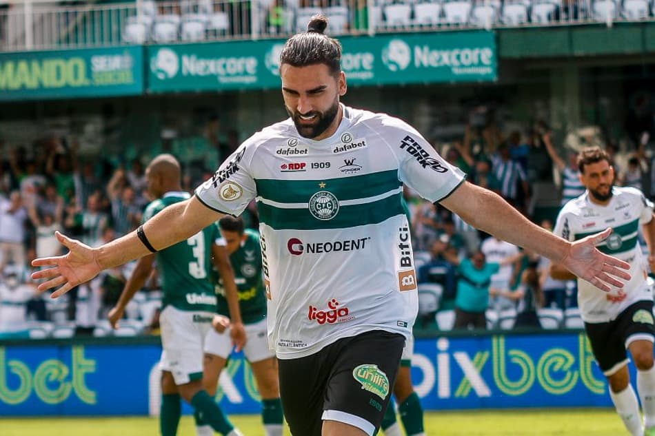 Palpite Santos x Coritiba – Brasileirão 2022 – Rodada 2